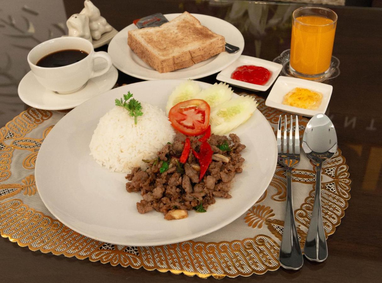 尖椒山酒店 清邁 外观 照片